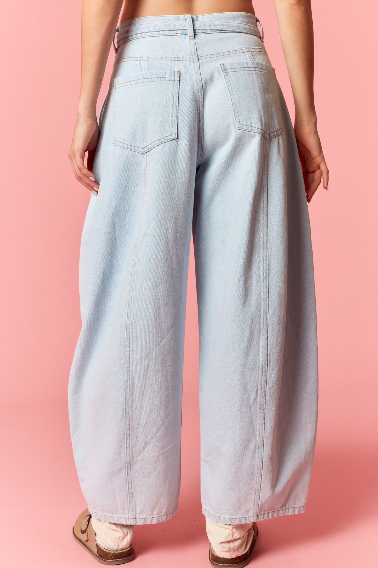 Belted Barrel Pants