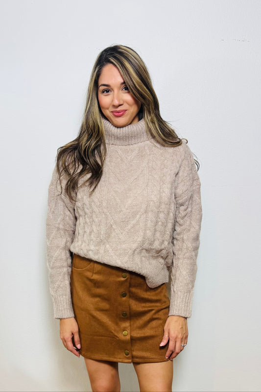 Turtle Neck Cable Knit Scallop Hem Sweater