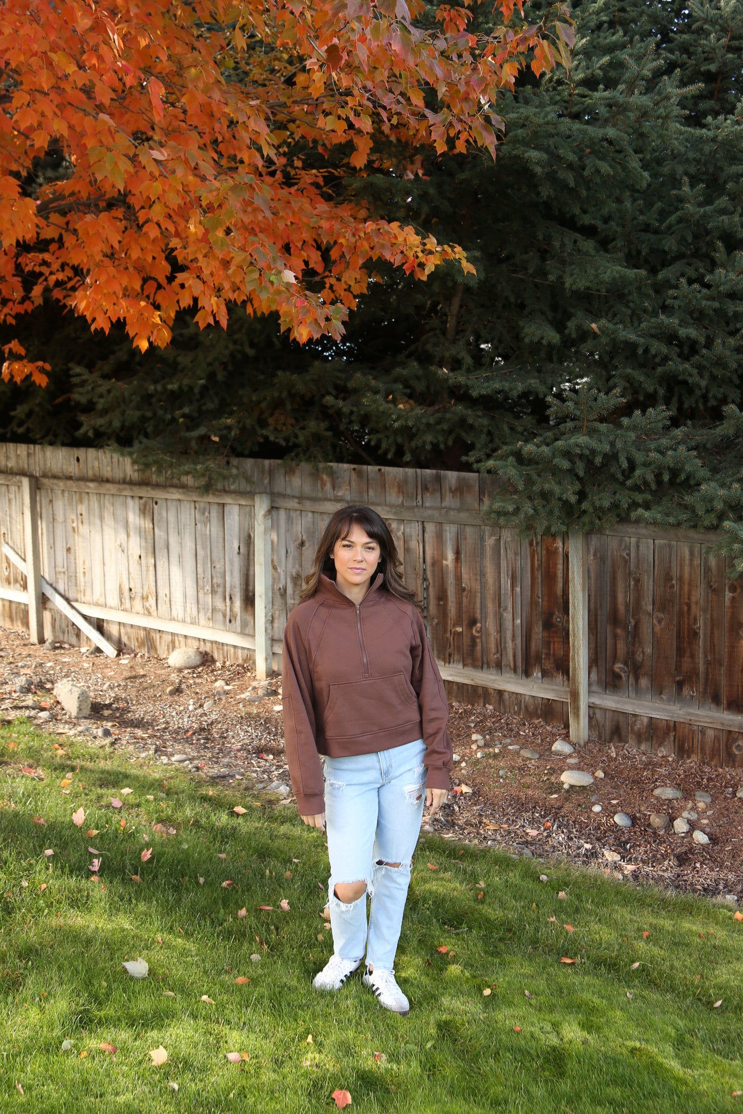 The Classic Half Zip – Brown